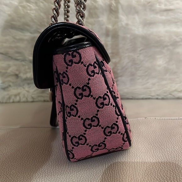 Gucci Small pink GG supreme crossbody shoulder bag NWB - Picture 5 of 9
